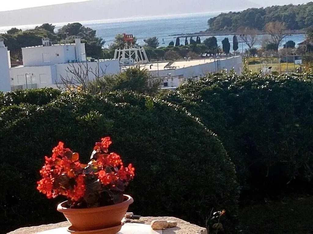 Nyaraló Holiday Apartment In Punat With Swimming Pool